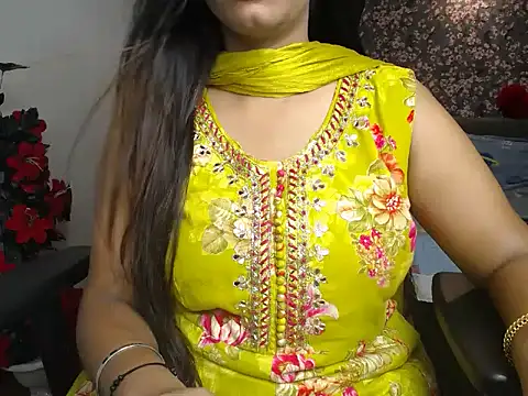 Goddess Ruhii online show from July 2026 10:23:02 PM