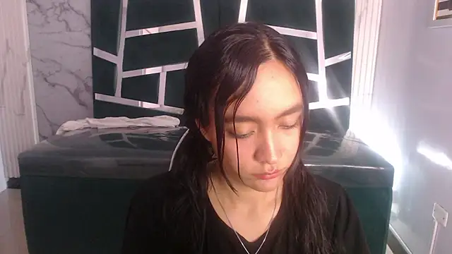 Snapshot of BonnieAmour_ch chatting on June 2026 02:00:02 PM BonnieAmour ch online show from June 2026 02:00:02 PM