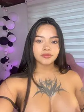 Snapshot of mia_zafirr chatting on July 2026 08:46:02 PM mia zafirr online show from July 2026 08:46:02 PM