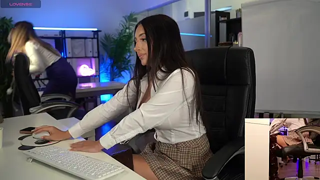 BabesGoWild online show from July 2026 12:36:02 PM