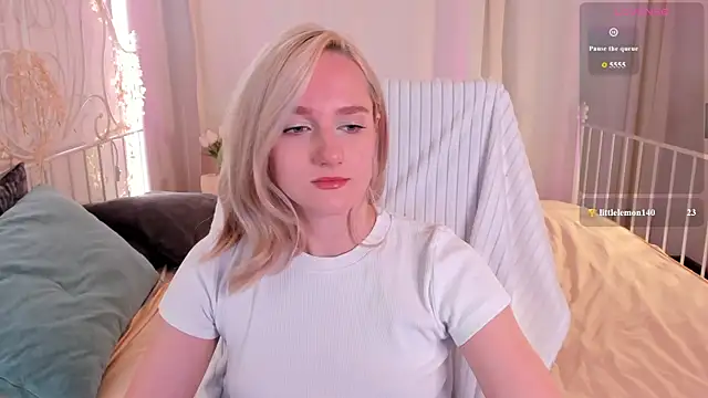 Chloe-Deccer online show from July 2026 01:30:01 AM