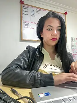 vanellopeFoxx online show from August 2026 09:06:01 PM