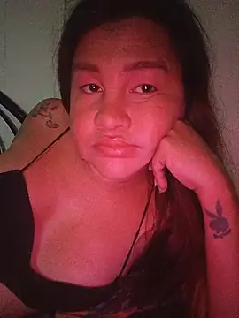 Snapshot of AsianMolly32 chatting on June 2026 04:46:02 AM AsianMolly32 online show from June 2026 04:46:02 AM