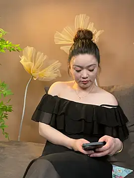 Snapshot of chuchu38677 chatting on June 2026 12:21:02 PM chuchu38677 online show from June 2026 12:21:02 PM