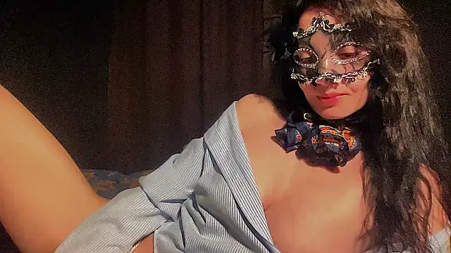 Snapshot of BeatriceRosa chatting on June 2026 01:47:02 AM BeatriceRosa online show from June 2026 01:47:02 AM