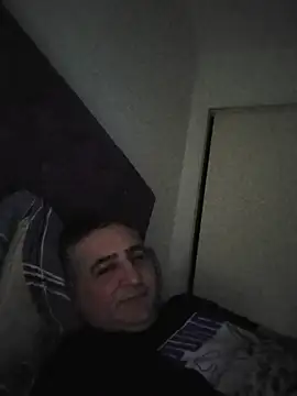 sedentalmaduro online show from June 2026 01:58:02 AM
