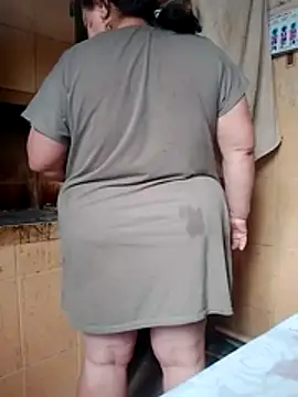 oksana72 online show from February 2026 06:34:02 AM