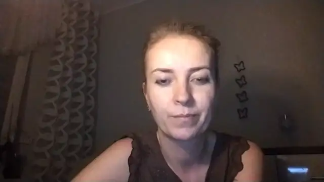 Snapshot of JenniferAlone chatting on August 2026 09:17:02 PM JenniferAlone online show from August 2026 09:17:02 PM