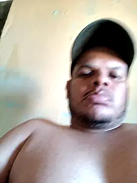 Snapshot of FFelipe000777 chatting on July 2026 06:32:01 PM FFelipe000777 online show from July 2026 06:32:01 PM