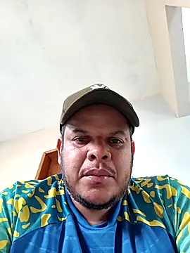 Snapshot of FFelipe000777 chatting on July 2026 03:32:01 PM FFelipe000777 online show from July 2026 03:32:01 PM