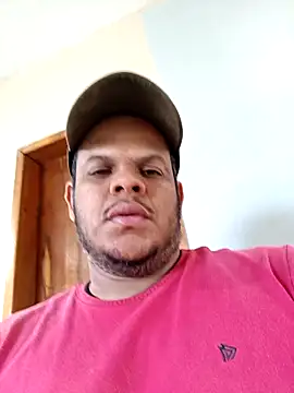 Snapshot of FFelipe000777 chatting on July 2026 03:22:01 PM FFelipe000777 online show from July 2026 03:22:01 PM