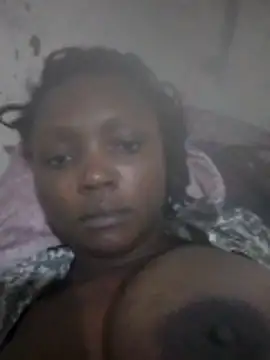 Snapshot of IvyRoyale chatting on June 2026 03:18:02 AM IvyRoyale online show from June 2026 03:18:02 AM