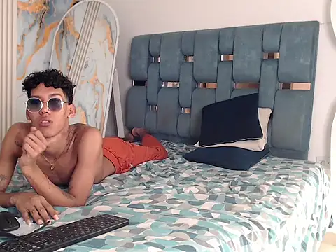 Thick cock guys online show from June 2026 12:32:02 AM