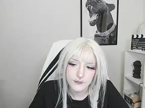 NikaDream online show from July 2026 01:06:02 PM