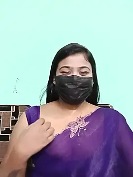 Snapshot of Sweathatamil chatting on July 2026 05:27:01 PM Sweathatamil online show from July 2026 05:27:01 PM