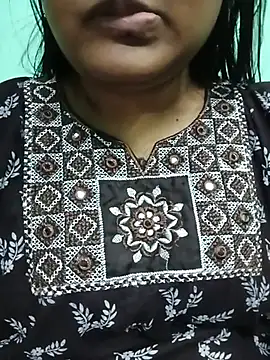 Snapshot of Sweathatamil chatting on July 2026 02:24:01 PM Sweathatamil online show from July 2026 02:24:01 PM