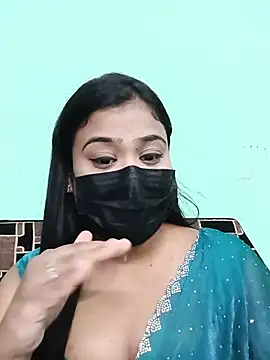 Snapshot of Sweathatamil chatting on August 2026 06:22:01 PM Sweathatamil online show from August 2026 06:22:01 PM