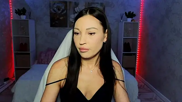 NikoleMills online show from June 2026 06:45:02 AM