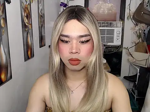 Horny HoneyX online show from July 2026 07:12:02 PM