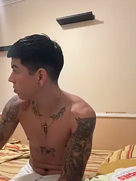 Snapshot of liam_colton chatting on June 2026 04:45:01 AM liam colton online show from June 2026 04:45:01 AM