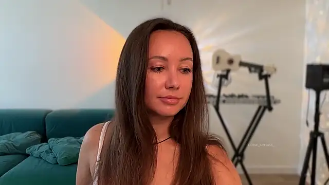 Arteasee online show from July 2026 03:43:01 AM
