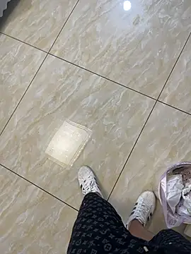 Snapshot of qujing002 chatting on July 2026 05:33:02 AM qujing002 online show from July 2026 05:33:02 AM