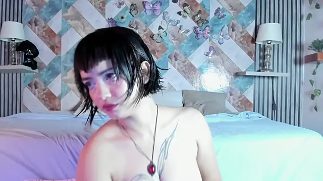 addison avery online show from July 2026 03:09:01 AM