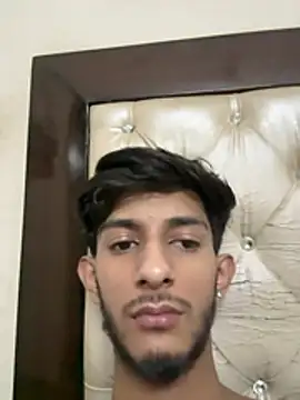 ronnnnn718 online show from July 2026 10:32:02 AM