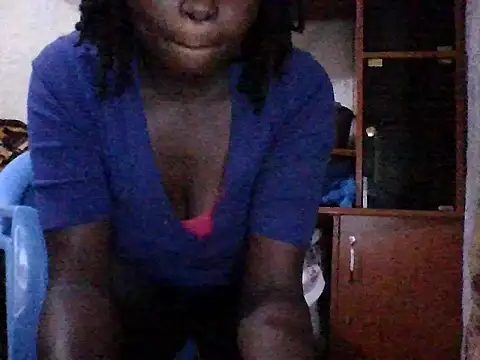 Snapshot of lucyswee chatting on July 2026 05:59:02 PM lucyswee online show from July 2026 05:59:02 PM