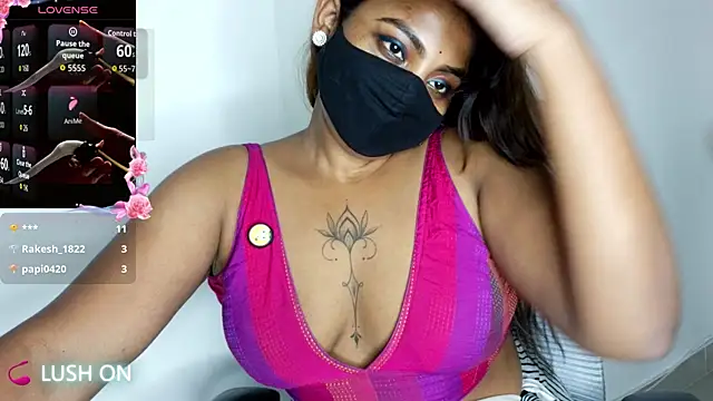 Snapshot of I_am_amisha chatting on July 2026 07:10:01 PM I am amisha online show from July 2026 07:10:01 PM