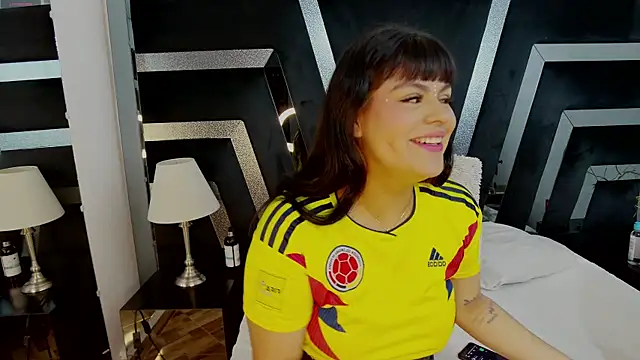 Fer Parker18 online show from June 2026 11:03:01 PM