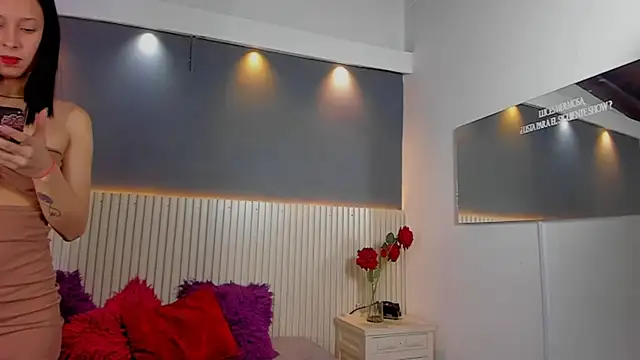House ofsofia online show from July 2026 11:50:02 PM