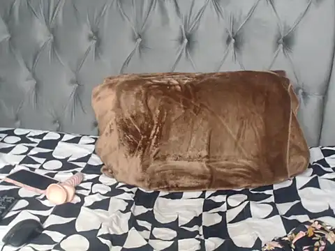 Loyal Alisha online show from July 2026 05:28:02 PM