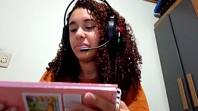 RosannMecardo online show from June 2026 04:20:01 PM