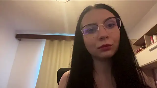 LucyHotelling online show from June 2026 03:26:02 PM