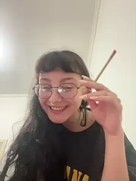 jinixxxs online show from June 2026 09:57:01 PM
