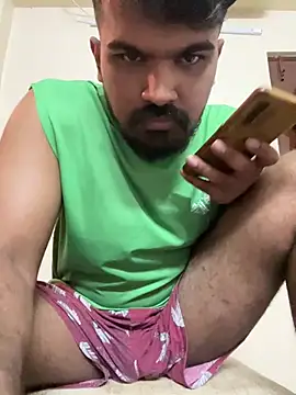 Snapshot of vinay1018 chatting on July 2026 06:47:01 PM vinay1018 online show from July 2026 06:47:01 PM