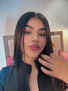Snapshot of Renata_rouss chatting on June 2026 01:32:01 PM Renata rouss online show from June 2026 01:32:01 PM