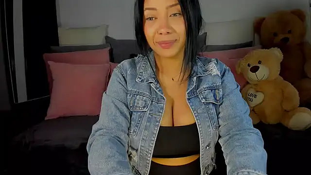 NicolePasqualott online show from January 2025 08:15:02 PM