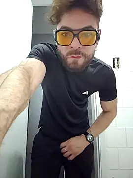 EnricoNetto online show from June 2026 10:23:02 PM