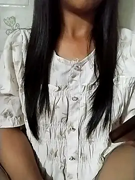 Snapshot of Helen-nn chatting on July 2026 02:56:02 PM Helen-nn online show from July 2026 02:56:02 PM