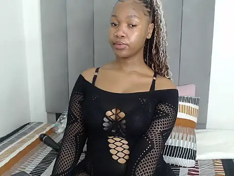 Sexykarla 020 online show from August 2026 03:39:01 AM