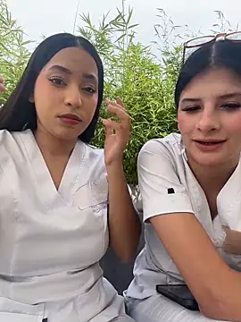Mia Alanna online show from June 2026 07:07:02 PM