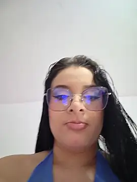 Snapshot of Alliceadams chatting on June 2026 03:18:01 AM Alliceadams online show from June 2026 03:18:01 AM