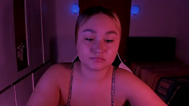 Samantha ConnorX online show from June 2026 10:00:02 PM