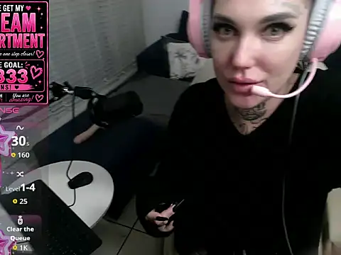 AshleyFayex online show from August 2026 10:00:02 PM