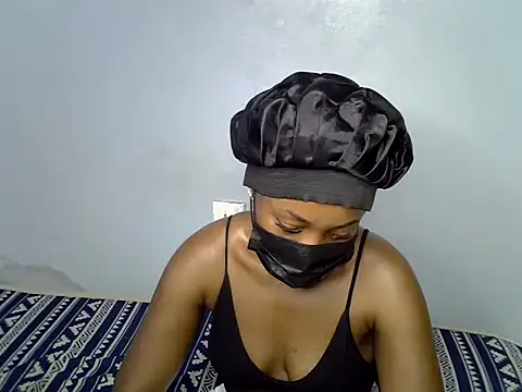 Dayanna O online show from June 2026 06:43:02 AM