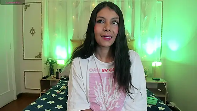 Snapshot of Saki_Akanne chatting on June 2026 11:36:01 AM Saki Akanne online show from June 2026 11:36:01 AM