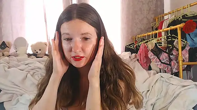 Snapshot of ChloeBrooklyn chatting on July 2026 01:44:01 AM ChloeBrooklyn online show from July 2026 01:44:01 AM