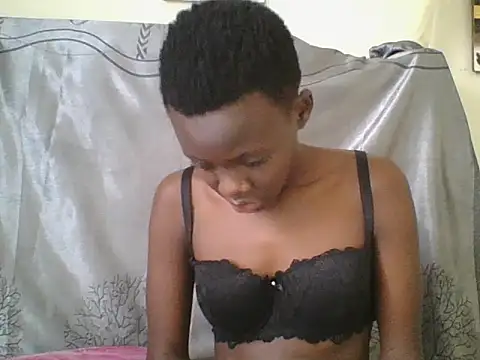 Snapshot of Tish_Leylah chatting on July 2026 09:11:02 AM Tish Leylah online show from July 2026 09:11:02 AM